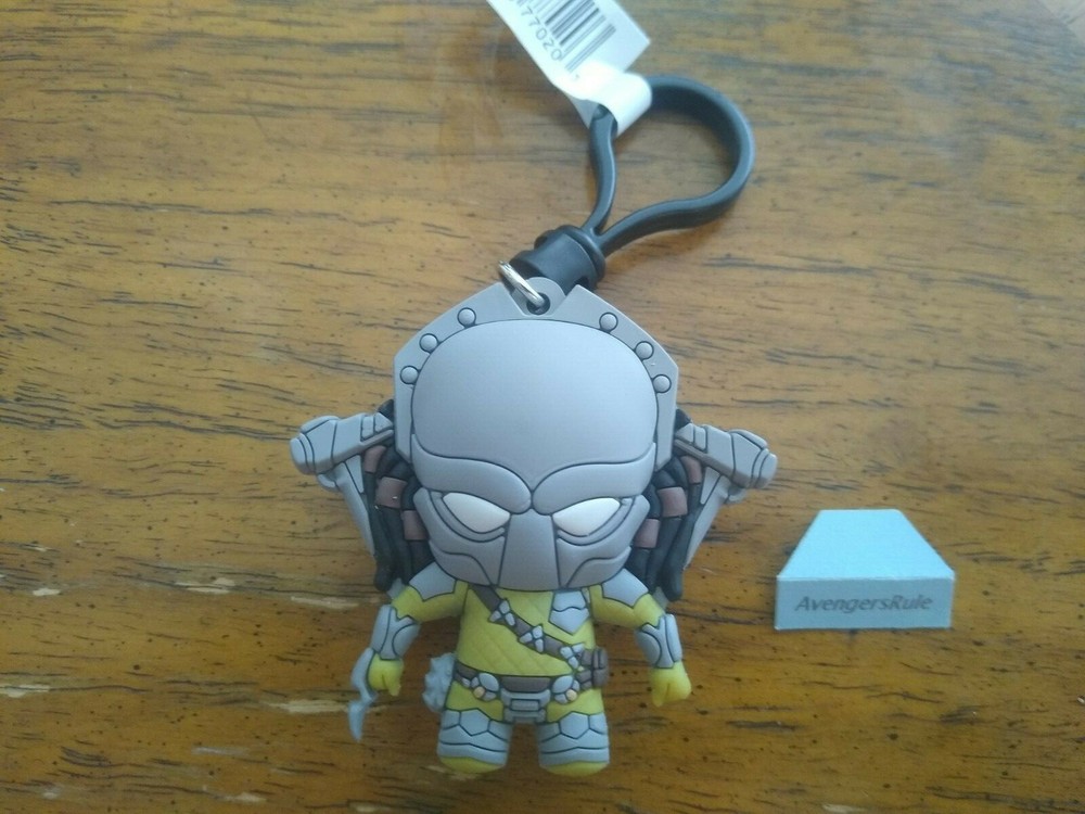 AVP Alien Vs Predator Whoever Wins We Lose Figural Bag Clip Wolf Predator