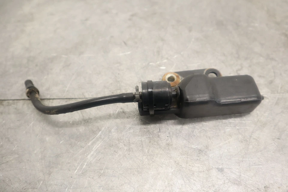 KAWASAKI BRUTE FORCE 650 PRAIRIE 700 OEM TANQUE DE GASOLINA PILA DE COMBUSTIBLE VENTILACIÓN Foto 3 de 4