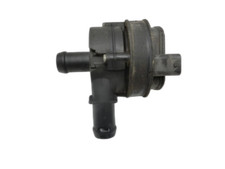 Umwelzpumpe Heizung Pumpe für Mercedes W176 A180 12-15 CDI 1,5 80KW A0005000686