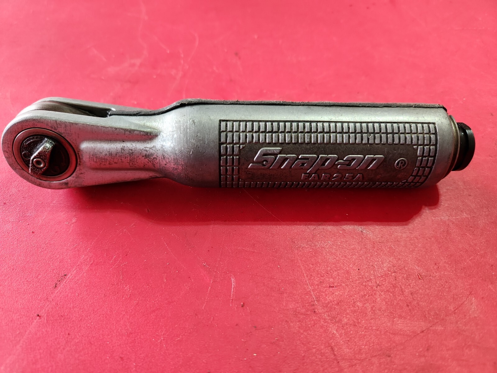 SNAPON FAR25A REVERSIBLE 1/4" DRIVE PNEUMATIC AIR RATCHET MADE IN USA