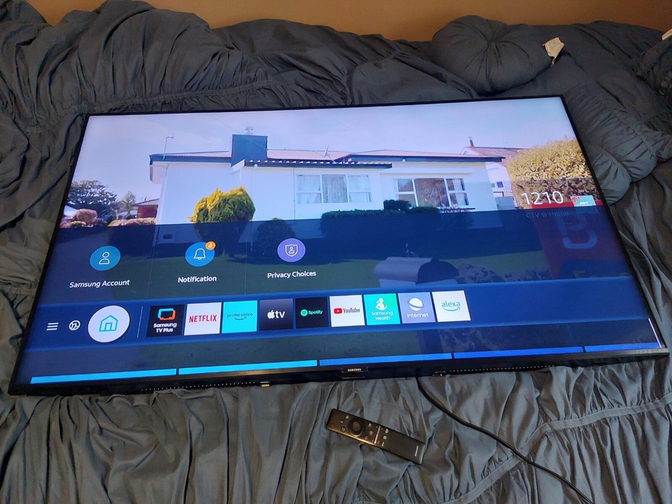 Samsung UN50TU8000F UHD 50in 4K Smart LED TV 2020 *Read Description
