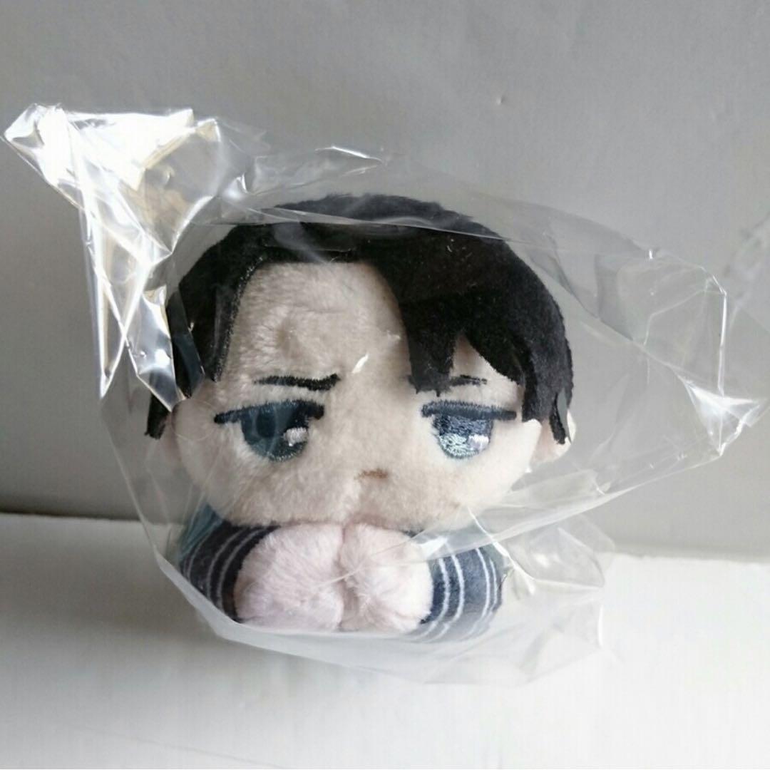 Muñeca de peluche Attack on Titan Levi Ackerman Hugchara juguete de peluche