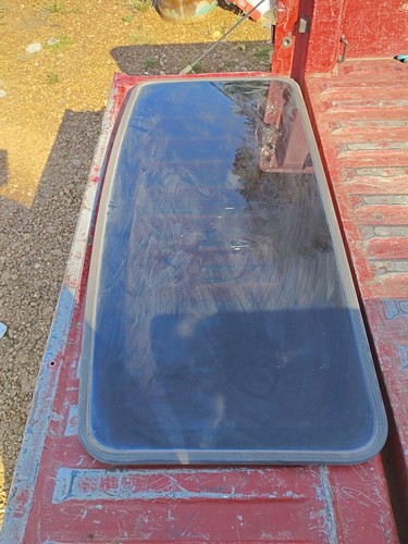 Sunroof OEM Glass 2001-2014 Ford F150 and 1998-2014 Lincoln Navigator Roof Top