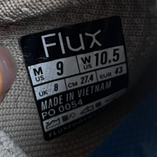 Flux Adapt Runner Sand Gum Mens Size 9 Womens Size 10.5 Running Athletic Shoes