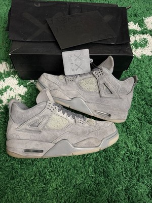 Size 8 - Jordan 4 Retro x KAWS Cool Grey 2017