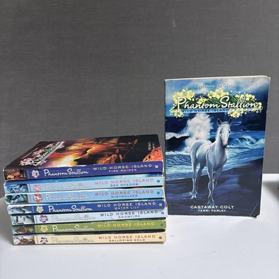 #ad Phantom Stallion Wild Horse Island Lot Of 8 Terri Farley Hawaiian Paperbacks $22.49