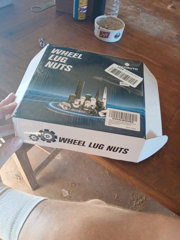 Ford F250 F 350 F550 2013-19 F53 3/16 M14x1.5 OEM hexagonal negro tuercas Scoauto Foto 2 de 4