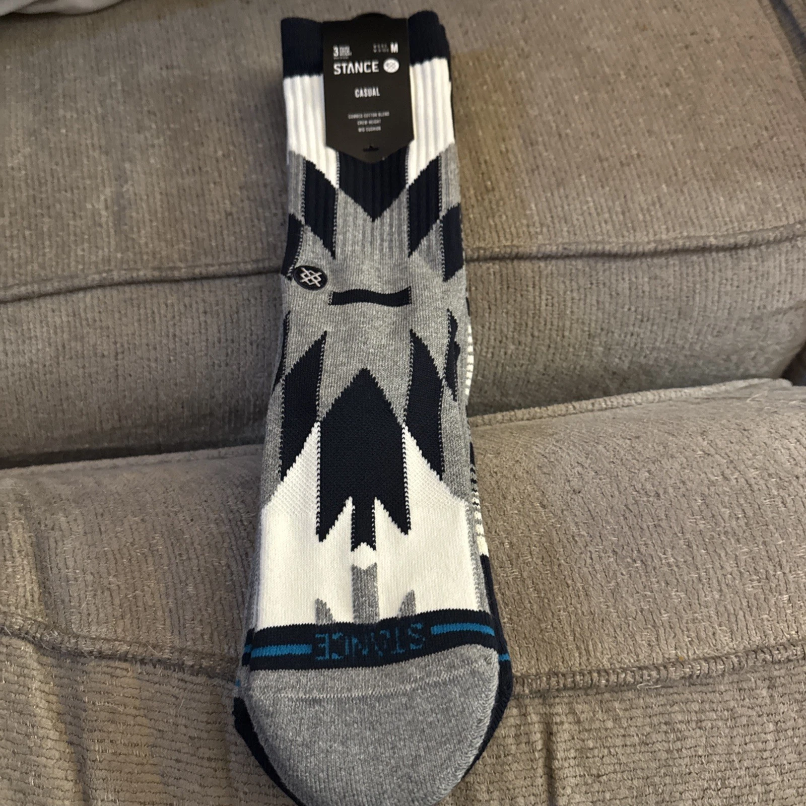 Stance Tacoma Crew Socks 3 Pack Size M Mens 6-8.5 Navy Grey Mid Cushioned Casual