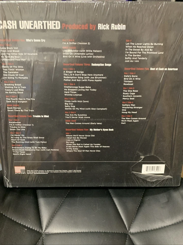 JOHNNY CASH - UNEARTHED LIMITED 9 LP VINYL BOX SET PLEASE READ DESCRIPTION…… - Image 3 of 4