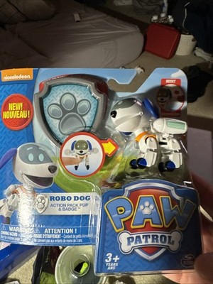 PAW PATROL (RARE) 1st introduction ROBO DOG   ACTION PUP PACK & BADGE VHTF
