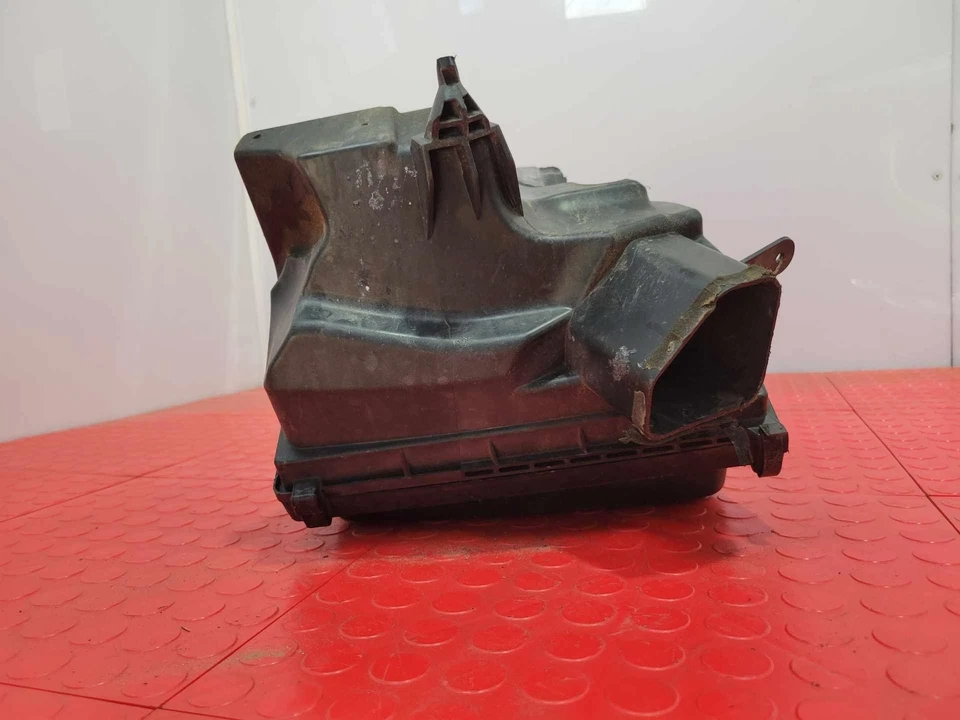 Conjunto de caja de filtro de aire de motor Nissan Murano 2009-2010 genuino OEM 165001AA0A Foto 3 de 4