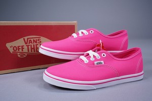 vans lo pro pink