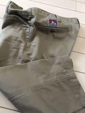 BEN DAVIS shorts khaki size 32