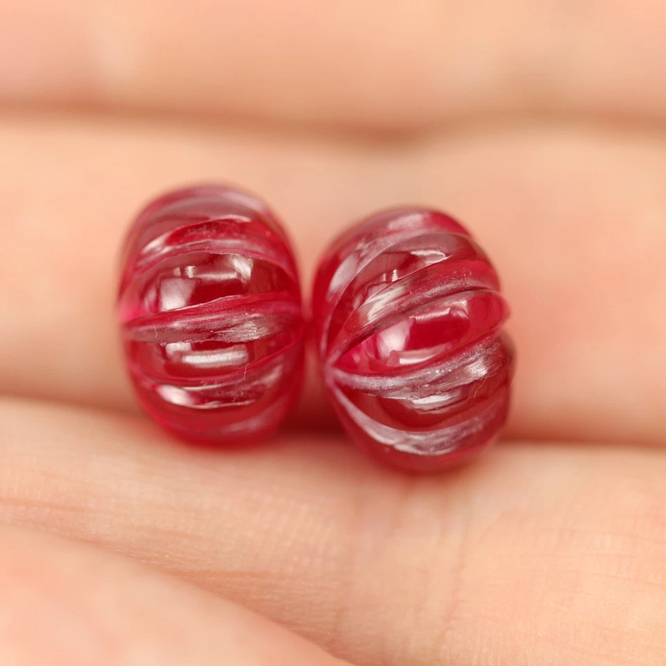 27.37ct Pair 2pcs Recrystallized Pigeon Blood Ruby Pumpkin 12x8.5 Lab Grown  - Image 2 of 4