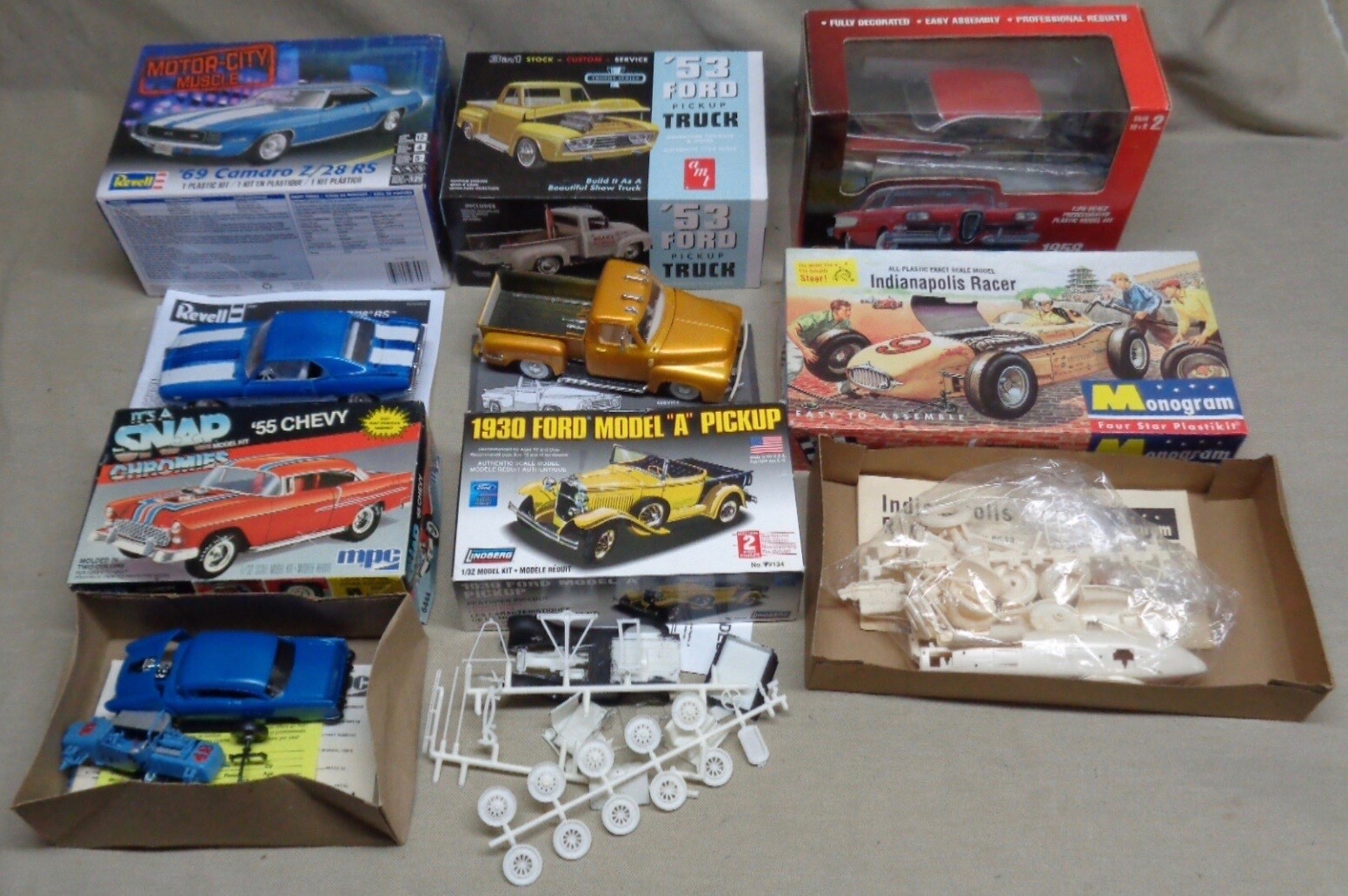 Lot Of 6 Plastic Model Car Kits eBay