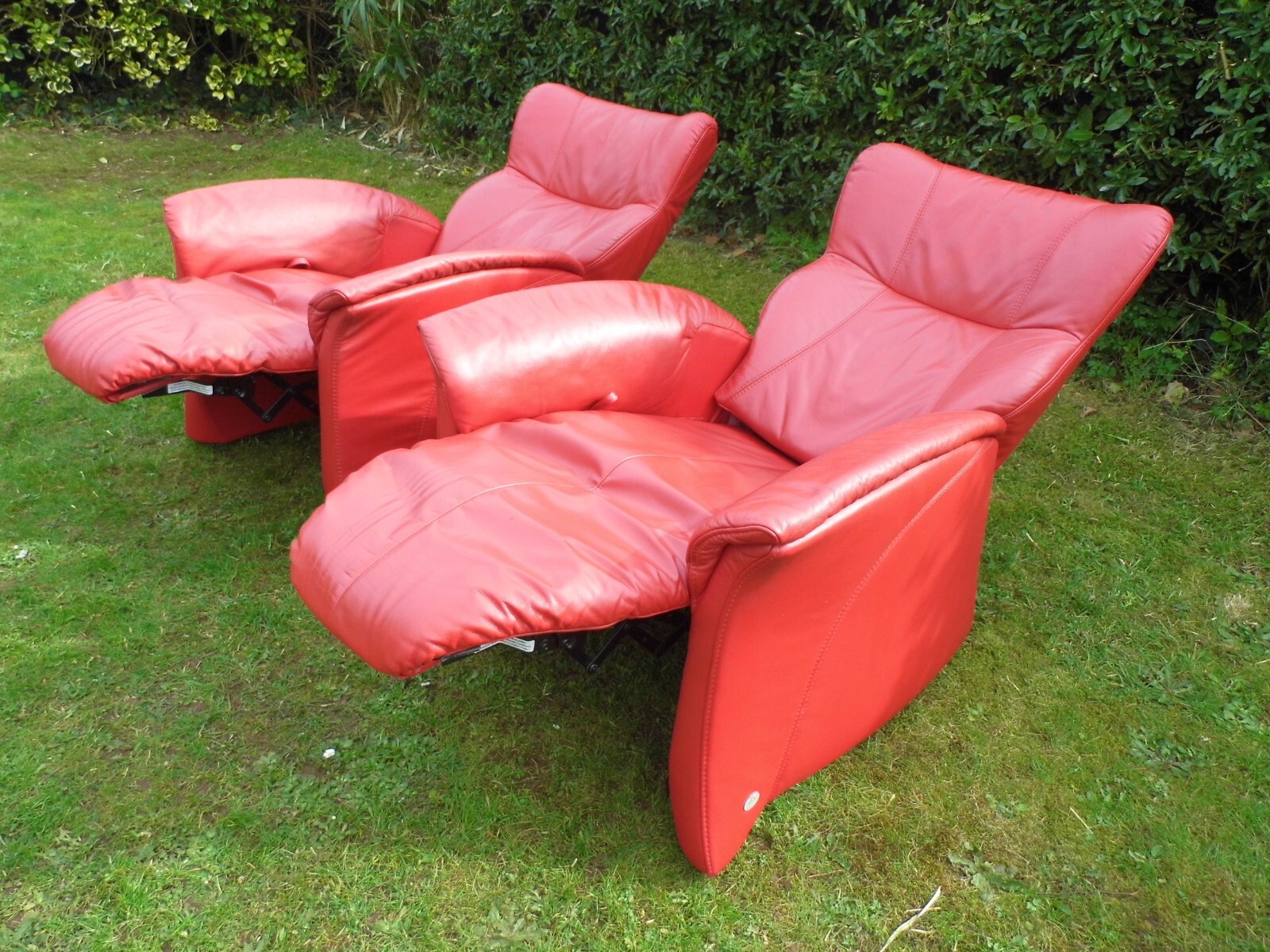 Pair of Himolla Lune Recliner Chairs in Paprika Red Colour Leather