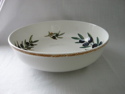 the Cellar  11-1/2  Pasta Serving Bowl Olive Branches With Black & Brown Olives
