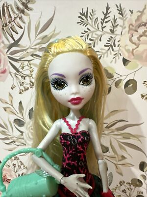 Monster High Doll Lagoona Blue Dance Class Doll Mattel 2008 - Please See Pics