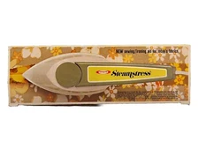 Vintage 1970's Osrow Steamstress Plastic Steamer Green NEW in Original Box