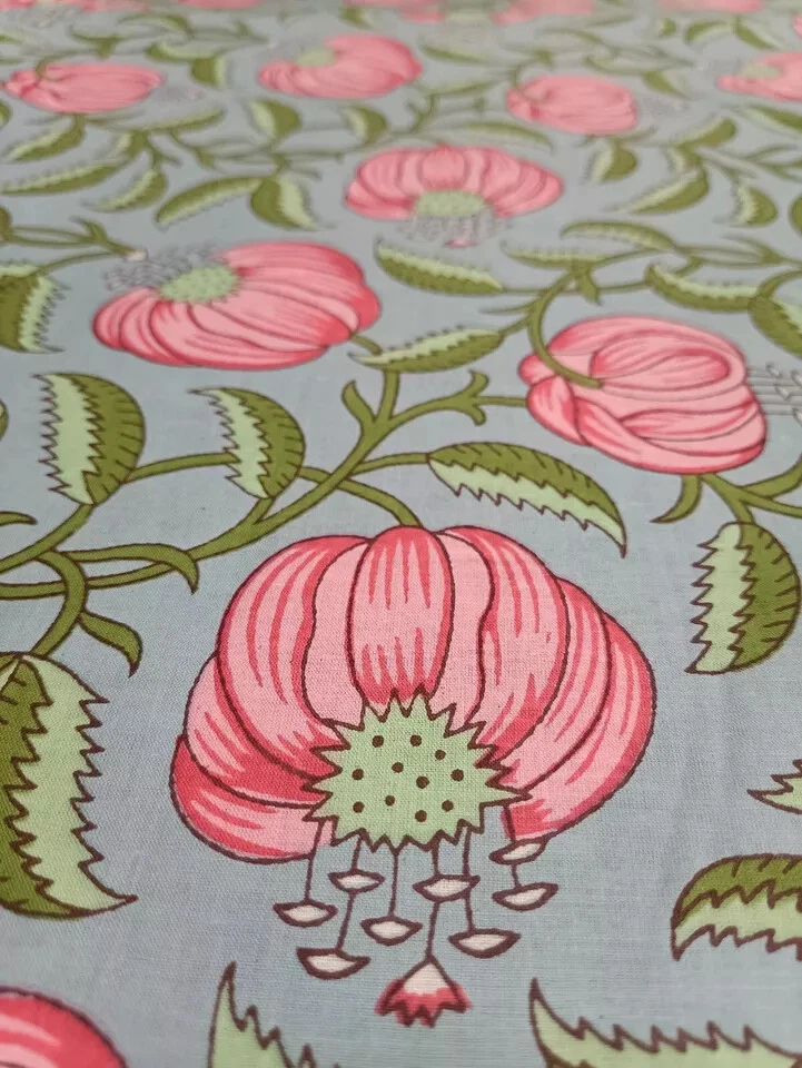 25 Yards Fabric Indian Gray Floral Hand Printed Cotton Fabric Sewing Fabrics - Image 4 of 4