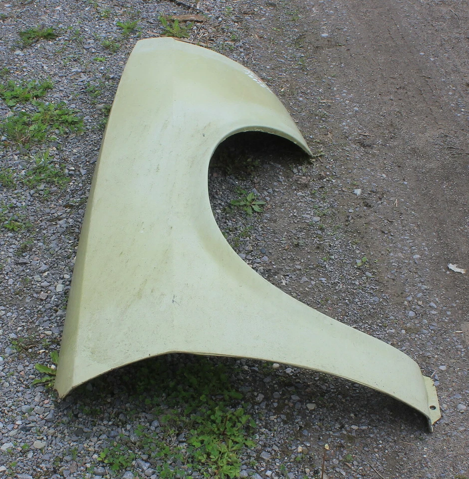 Guardabarros delantero derecho 71-79 renault r15 & r17 ff133 Foto 4 de 4