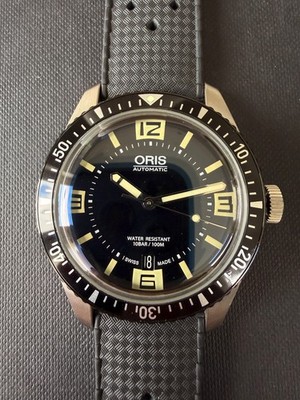 Oris Divers Sixty-Five 40MM (Full Set, Tropical Strap, Black, 733 7707 4064-07)