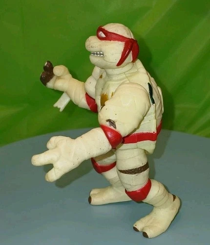 Vintage Teenage Mutant Ninja Turtles Monster Mummy Raphael Figure 1993