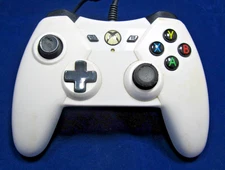 PowerA XBOX One PC Wired Controller Model 1428130-01 ~ White Untested