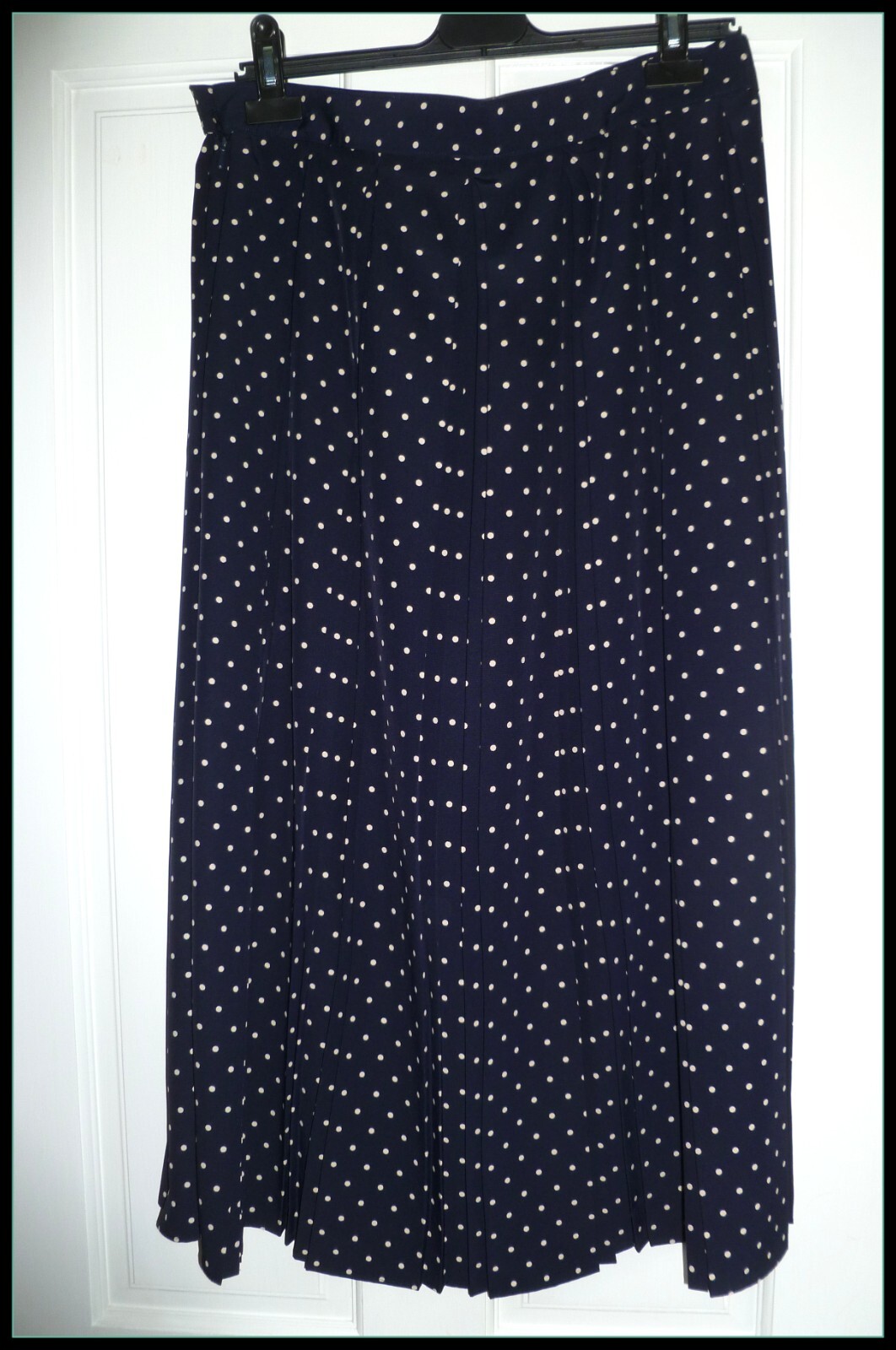 Marks & Spencer St Michael navy blue white spot skirt size 16 excellent condition