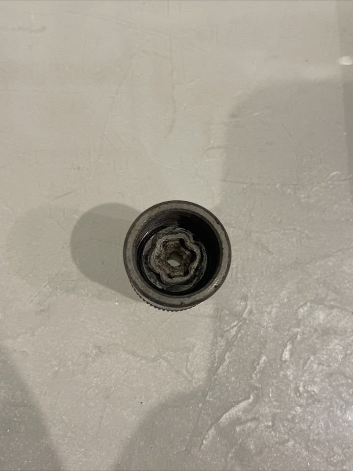 Genuine Ford Fiesta Locking Wheel Nut Letter/Code 4.664000 eBay