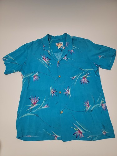 Vintage Paradise Found Hawaiian Camp 
