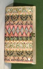 Vtg embroidered Clutch Purse Floral Mosaic Design w/Snap Lock