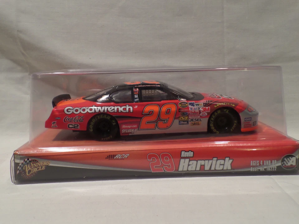 COCA-COLA KEVIN HARVICK #29 GM GOODWRENCH NASCAR 1//24 SCALE - Image 4 of 4