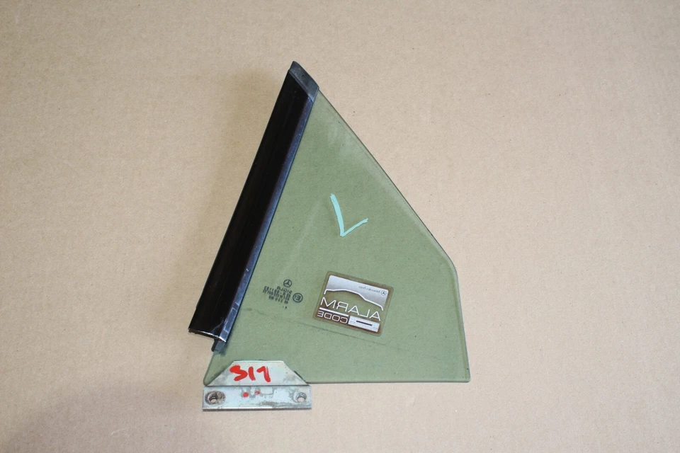 98 99 00 01 MERCEDES-BENZ SLK230 REAR RIGHT PASS SIDE QUARTER WINDOW GLASS OEM - Image 2 of 3