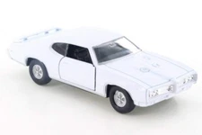 1969 Pontiac GTO White 4.5" Inch Diecast Model Pull Back - Welly - 43714WH