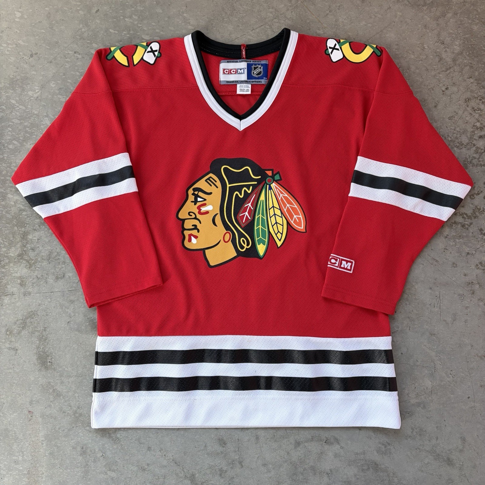 CCM Chicago Blackhawks NHL Hockey Jersey Red Blank Logo Youth Size Large XL