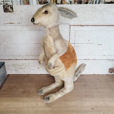 Steiff JUGGLER KANGAROOサーカスアニマル・コレクション Steiff Kangaroo In Steiff Teddy Bears for sale | eBay