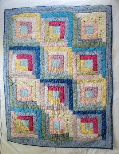 First Impressions Vintage Patchwork Quilt Log Cabin Baby Blanket 36x48" Unisex - Picture 6 of 16