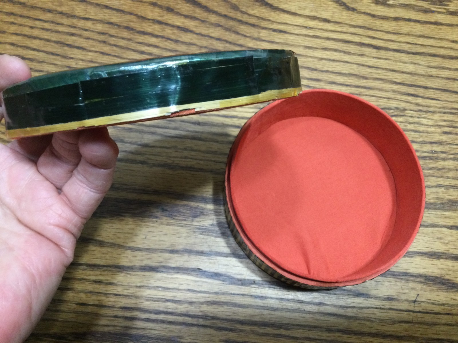 Pointsettia  & Dove Folk Art Wood Straw Marquetry Jewelry Trinket Box Laquer 5"W