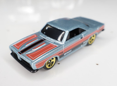   HOT WHEELS '68 PLYMOUTH BARRACUDA FORMULA S LOOSE MULTIPACK BLUE