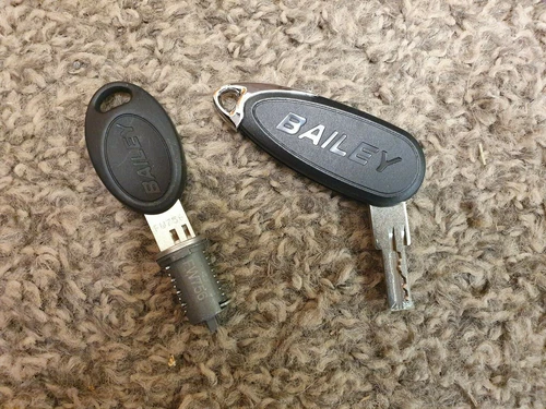 Hartal Bailey Door Lock Replacement Barrel With 2 Keys