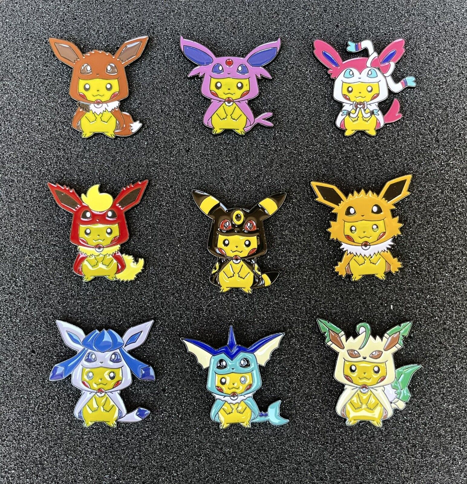 Pokemon Eeveelutions Spinning Enamel Pin – Pugnacious Pins