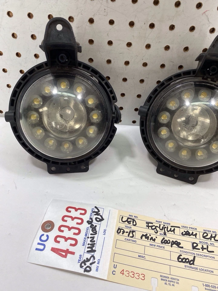 Mini Cooper R55 R56 R57 2007 2015 par de luces antiniebla delanteras OEM Foto 2 de 4