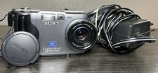 Sony Cyber-Shot DSC-S30 1.3MP Digital Camera w/ Charger POWER TESTED ONLY
