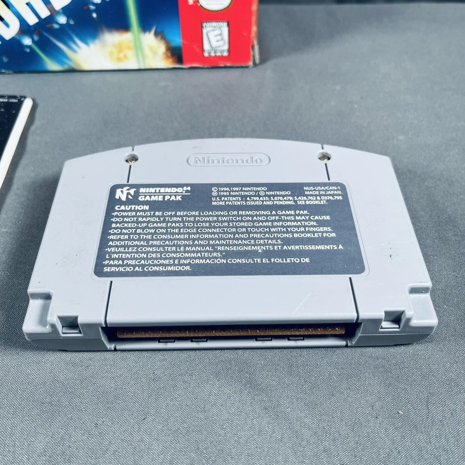 Space Invaders (Nintendo 64, 1999) Box Manual Complete CIB N64 - Image 3 of 4