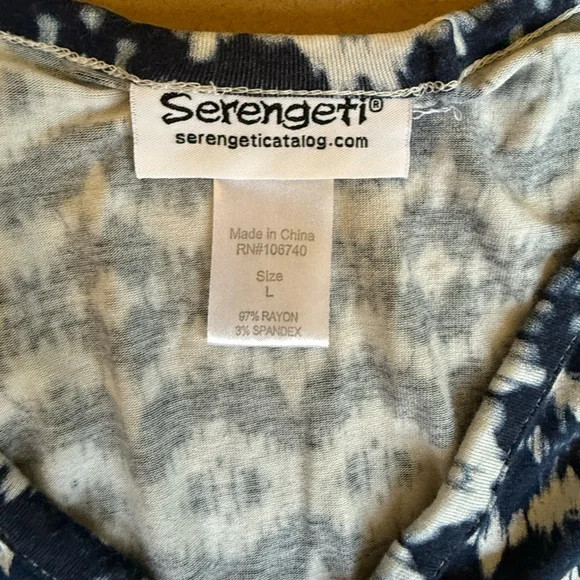 Serengeti Geometric Patterned Button Down Tank To… - image 7
