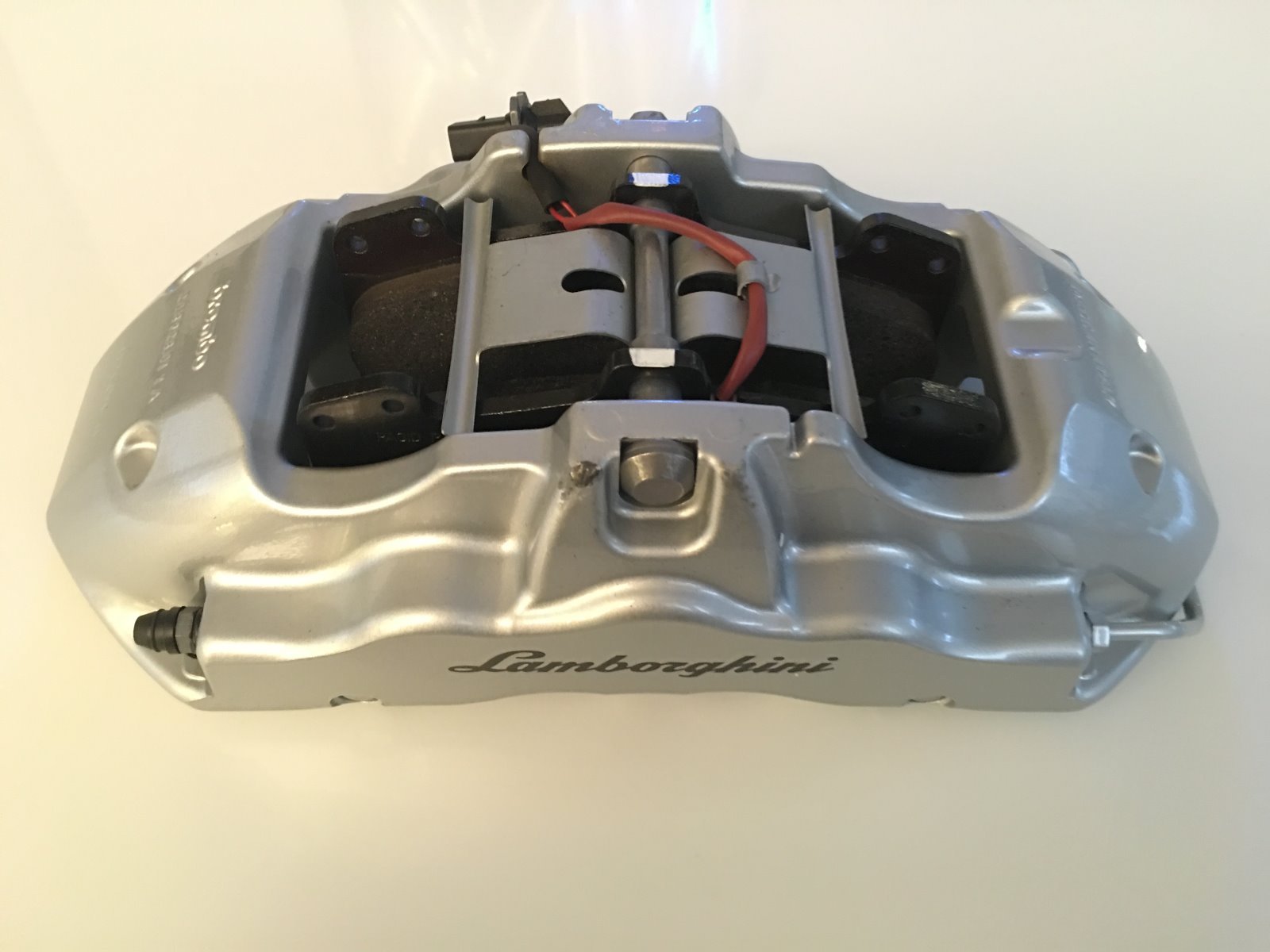 LAMBORGHINI MURCIELAGO LP 640 OEM BRAKE CALIPER FRONT With Break Pads