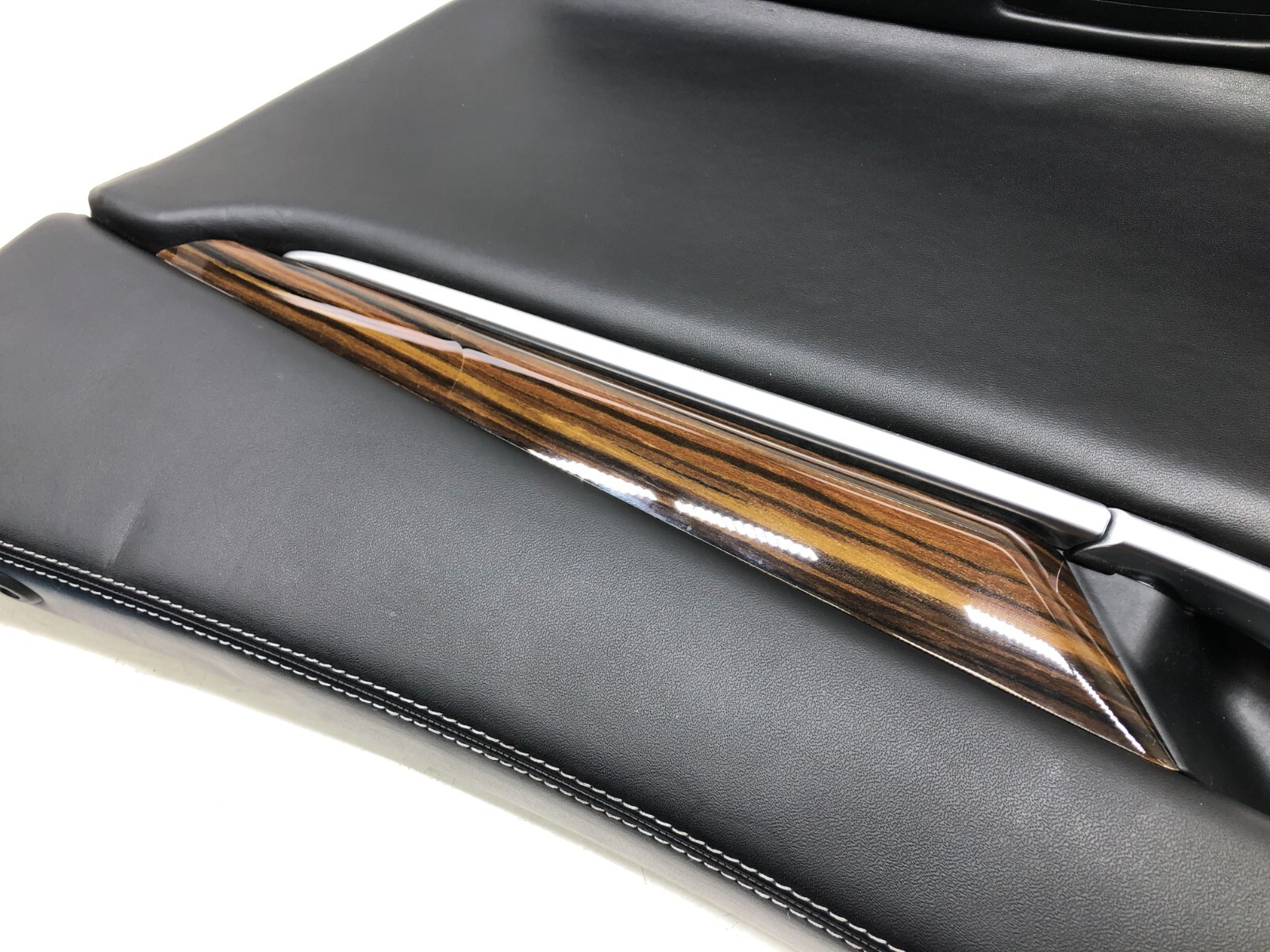 2014-2019 MASERATI GHIBLI SQ4 RIGHT PASSENGER REAR DOOR PANEL TRIM OEM #NOTE.