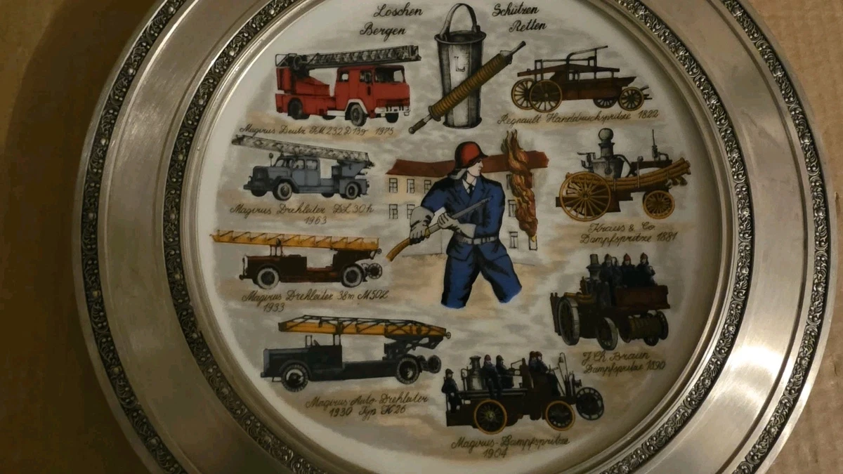 Zinnteller Wandteller Porzellan Feuerwehr Motiv historische Fahrzeuge handdekor.