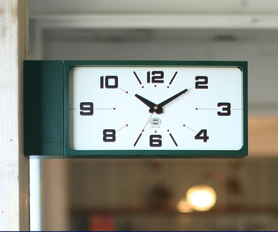 DULTON DOUBLE FACE WALL CLOCK 未使用 DULTON Double Face Wall Clock Rectangle Green Magnet Type H21